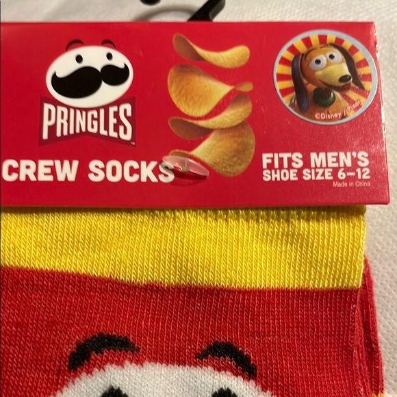 Pringle Red and Black Crew Socks - Picture 3 of 6